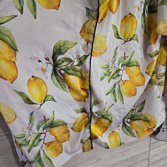 Averie Lemon Classy Button Down Womens SZ XXXL Satin Top - Picture 3 of 5